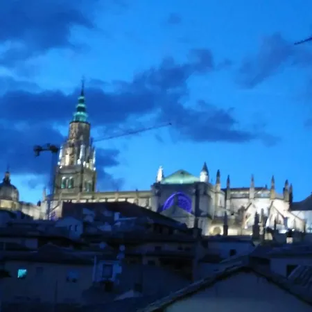 Catedral Apartment *